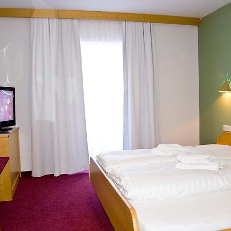 Hotel Alpenfriede Jerzens Ngoại thất bức ảnh