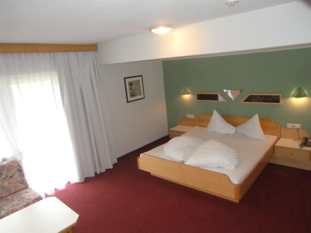 Hotel Alpenfriede Jerzens Ngoại thất bức ảnh