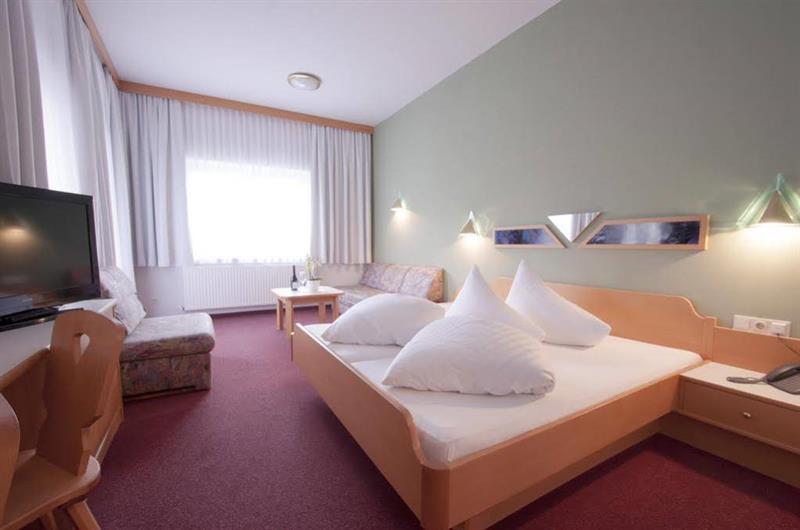 Hotel Alpenfriede Jerzens Ngoại thất bức ảnh